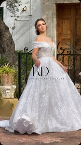 La nouvelle collection✨✨ 6. « Avec une attention particulière aux détails✨, mes robes sont créées pour mettre en valeur la beauté ✨intemporelle de chaque femme le jour de son mariage. » C’est Ma création 瑱 @rymhammamy @fakhribejaouii  | Palais AMAL - Paradis Des Mariées | Facebook