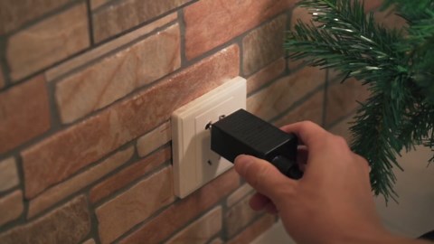 2Pcs Replacement Yard Inflatable Adapter, 12V 1.25A Power Supply Adaptor for Outdoor Inflatable Decoration, Power Supply Transformer Plug for Halloween Thanksgiving Christmas Blow Up Yard Decorations