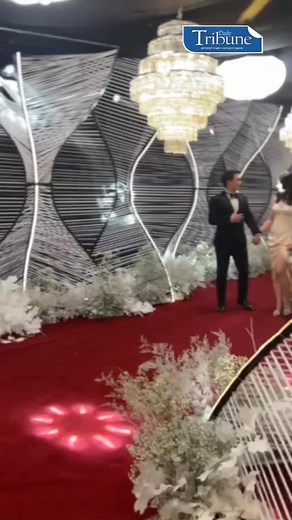 10K views · 469 reactions | ICYM: The newly-engaged couple Bea Alonzo and Dominic Roque walk hand in hand. Sana All!!! #GMAGala2023 #GMAGalaNight | Daily Tribune | Facebook