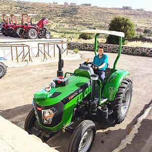 [Hot Item] Yto Engine Tractor for Tractors 4X4 Farm Tractor