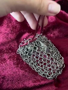 Iron Chainmail Dice Bag With Red Drop, Medieval Pouch With Star Charm, DND Dice Holder, Red Acrylic Drop Bead, TTRPG Gift for Dungeon Master - Etsy