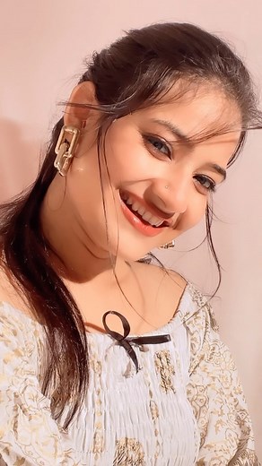 8.6K views · 1.3K reactions | Shalini pandey on Reels | Facebook