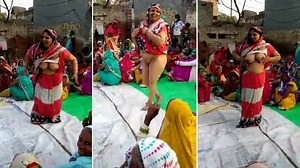 Naughty old indian aunty dancing show boobs in outdoor Mohali | AREA51.PORN