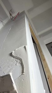 🏠CORNER FIRST COAT 🤙🚧 #satisfying #mudding #drywall #taper #fyp #fypシ #reels | Urumex drywall