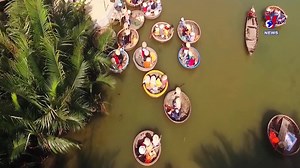 18 reactions | Quang Nam authorities, in cooperation with Vietnam Airlines and 65 tour agents, are holding a host of different activities to promote tourism in the central province during the summer months. | Vietnam News Agency | Facebook