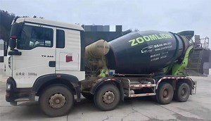 [Hot Item] Reliable Efficient Used Cement Mixer Truck From China for Construction Needs
