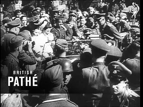 German Newsreel - Hitler Visiting Troops (1940)