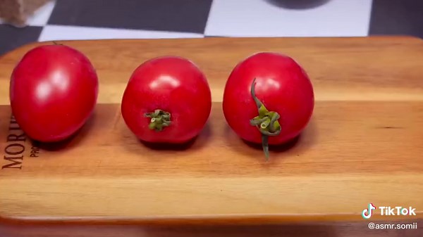 do you like pizza#asmr #asmrfood #stopmotion #fyp