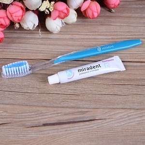 [Hot Item] Hotel Double Color Handle Toothbrush+ 10gr Miradent Toothpaste Hotel/Travel Airlines Dental Kit /Disposable Toothbrush Set