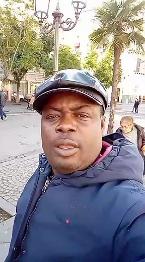 Nigeria population is more than 2000000000 | ayesco comedy .