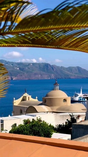 2.2K views · 52 reactions | È mattina, è fresco, con quel venticello...