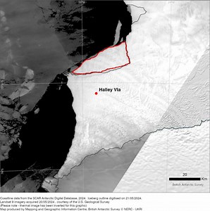 Maps Show How Iceberg the Size of Vegas Broke Off From Antarctica Ice Shelf