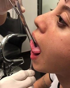 76K views · 1.1K reactions | Piercing de Lengua by Vane | American Tattoo | Facebook
