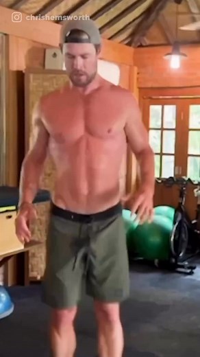 Chris Hemsworth just posted a 🌶️ video that proves he’s the…total package.🤣#Workoutmotivation #Workouts #Weightlifting #Workout #Fitness #Gym #Gayety #Pride #Gay #Lgbt #Lgbtq #Lgbtqia #Menshe | Alexander N. John