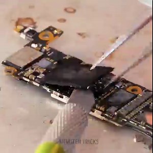 60K views · 87 reactions | Reinigen und Reparieren von alten, beschädigten Handys!: | 5 Minuten Tricks SPIEL | Facebook