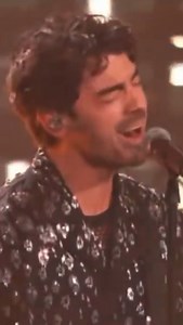 11K views · 175 reactions | Joe Jonas & El Taubert perform “¿Cómo Pasó?” live at the Latin Grammys tonight in Miami, FL. (11.14.24) : cupofjoehq on X #JoeJonas #NickJonas #KevinJonas #Jonas #JonasBrothers | Follow @jonasdailynews_ for more. | Jonas Brothers Daily News | Facebook