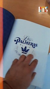 🌴🥁 Los 50 años de Los Palmeras resumido en un libro. 🤩 Rts tuvo la gran posibilidad de estar presente en el momento que ellos vieron y abrieron por primera vez su ejemplar. 📖 El libro de “Los Palmeras” tiene ideas muy innovadoras, por ejemplo, las fotos que se encuentran en el libro presenta un Código QR, por el cual se puede ingresar a través de los celulares y revivir cada uno de esos momentos. @turcocherep @franciscobusatto @soltalin @fdz.santi | RTS Medios
