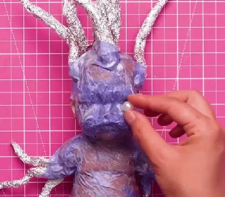 2.6M views · 9.1K reactions | Create your own Hogwarts magic with these awesome crafts! | 5-Minute Crafts | Facebook