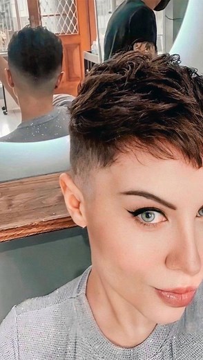 Throwback to @joynunex faded pixie by @beat_cut this is one of my favourite styles on such a beautiful lady. Loved this. #rockthatbuzz #girlswithshavedheads #girlswithshavedhair #girlswithshorthair #pixiecut #pixie #pixiehair #pixiehaircut #newhair #freshhair #haircut #shorthairstyle #shorthairideas #shorthaircut #shorthairdontcare #skinfade #shorthair #shorthairrocks #undercutpixie #hairinspo #hairinspiration #hairgoals #fade #fadedhaircut #fadehaircut #barberlove #barbershop #skinfade #zerofad