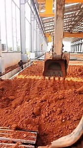 Penimbunan pinggiran longkang sekalian perapian leveling #excavator #proyek #alatberat #viral #fyp | Bang Ringo