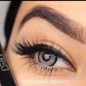Le trait de liner : une valeur sûre ! By : https://www.instagram.com/fruzans_beauty/ | Herstory