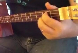 How to Play 4-String Cigar Box Guitar by Shane Speal: Simple two finger chords! More lessons at http://cigarboxguitar.com | Cigar Box Nation
