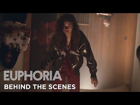 euphoria | rotating room scene breakdown - behind the scenes of season 1 episode 1 | HBO