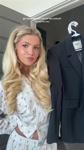 9 Hours in Heels for Law School: Can You Handle It?