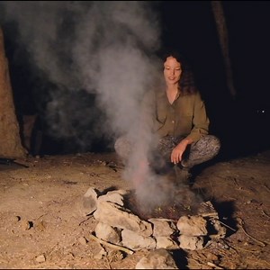 74K views · 3.3K reactions | Oserais-tu dormir dans une cabane en forêt ?  | Claire | Facebook