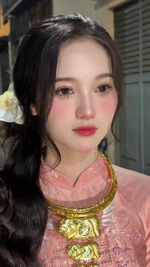 Cô dâu yêu cầu tone nhẹ nhàng hồnv xinh yêu#xuhuongtiktok #makeupcodau #makeupcôdâusàigòn #Makeupcôdâuđẹp #Hoànglymakeup #xuhuong