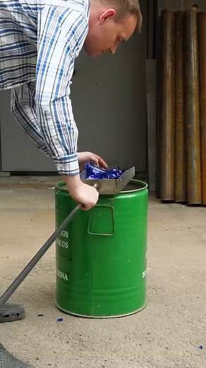 2.2M views · 10K reactions | Amazing summer hacks to save your beach day. | 5-Minute Crafts Play | Facebook