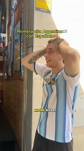 😂 First date: Argentine 🇦🇷 and Spaniard 🇪🇸!! @Nahu_Loren @nayrap_ #humor #burger