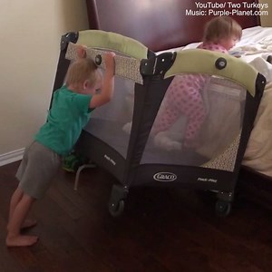 This is the ultimate escape plan! 👶😂 | Daily Mail Video
