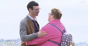 L’amour est dans le pré : ce baiser entre un agriculteur et sa prétendante répugne la Toile, "J'ai éteint la télé"