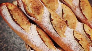 4.9K views · 145 reactions | Have you ever wondered how baguettes are made? Watch as Le Cordon Bleu Japan demonstrates this brilliant boulangerie technique | Le Cordon Bleu | Facebook