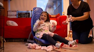 Splashy BIG is a portable bath seat for tweens and teens with disabilities 💦 Splashy BIG opens up more opportunities for 7-14 year olds who want to participate in fun activities with friends and family. Tag someone who needs to see this 😃 | Firefly