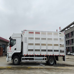 [Hot Item] Ultimate Portable Poultry Transport Carrier for Stress-Free Animal Movement