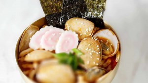 Ahoana ny fomba fanaovana mofomamy Japoney Ramen Fish: Narutomaki [Recipe feno]