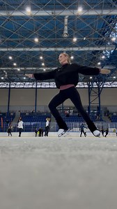 95K views · 6.9K reactions | Najważniejsze to trzymać pion To jest zdecydowanie jedna z moich największych zajawek ⛸️❄️懶 | Aneta Zając Official | Facebook