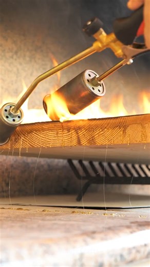 33K views · 70 reactions | Burnt to a crisp! Make a stylish epoxy table out of burned wood | 5-Minute MAGIC | Facebook