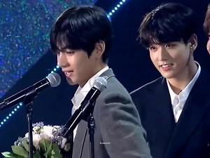 4.3K views · 562 reactions | "So you can keep me Inside the pocket of your ripped jeans Holding me closer 'til our eyes meet You won't ever be alone" 栗‍♂️ Taeऀook 栗‍♀️  | 헧헔험헞헢헢헞ᵖᵒʷᵉʳ헖헢헨헣헟험 | Facebook