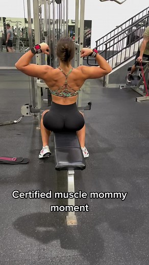 Discovering My Muscle Mummy Back Transformation