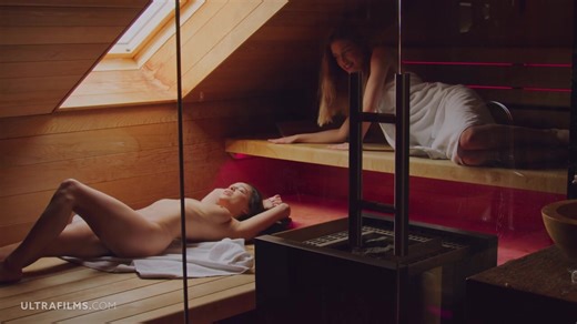 Astrid, Freya Mayer - Nude seduction