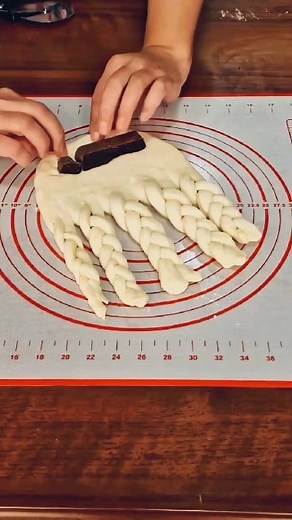 772K views · 2.8K reactions | Soft Braided Bread Ingredients: ¾...