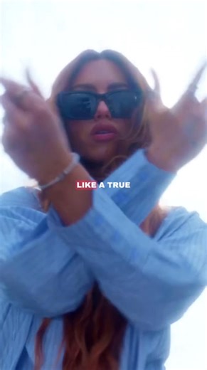 Felix Cartal Rêve = our new favourite song! 😍💜 You can hear Katie's full interview with Felix on this week's YouTube Hits! #FelixCartal #Rêve #Interview #YouTubeHits #KatieStanners | KiSS 91.7 Edmonton