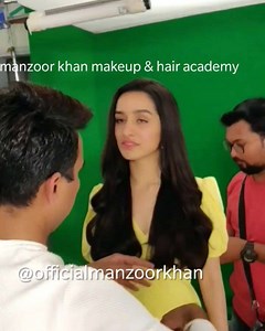 Parachute hair oil add with shraddha kapoor #hair#hairstylist #bollywoodhairstylist#celebrityhairstylist#dutchbraid#makeup#makeupartist#hairstyle #frenchbraid#braid#head#longhair#blonde #blondehair#indianhair#indianhairstyle #instagram#bollywood #bollywoodcelebrities #bollywoodcelebritydresses#bollywoodactors #bollywood actresses#instagramhairstyles #instagramhairstylist#instagrammakeupartist #instagrammakeup#hairtutorials#indianbrides | Manzoor Khan Makeup & Hair Academy