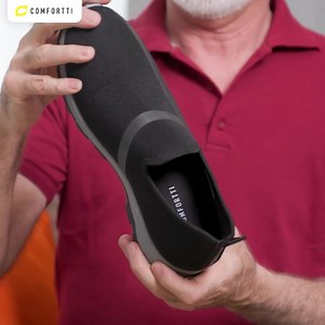 1.7M views · 1.6K reactions | 헖헢헠헙헢헥헧헦헟헜헣™  маратонките осигуряват превъзходен комфорт на всяка стъпка   bit.ly/comfortslipc-bg ✅ Лесни за обуване и събуване без връзки ✅ Мемори пяна за максимален комфорт ✅ Гъвкава материя за перфектно прилягане  bit.ly/comfortslipc-bg | Happykoala.bg | Facebook