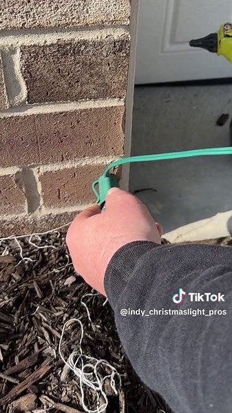 How To Use Hot Glue on Installing Christmas Lights! Hot Glue is a perfect solution to have a strong foundation when it comes to christmas lights installations #christmaslights #christmaslightsinstallation #hotgluehacks #DIY #christmastiktok #satisfying #howto #installation