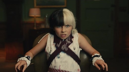 Cruella (2021) | Dzieciństwo