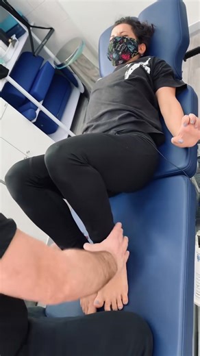 LOUD PUBIS ADJUSTMENT #osteopathy #adjustment #chiropractic | Javierr Romero